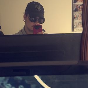 Meet your Posher, Johnny